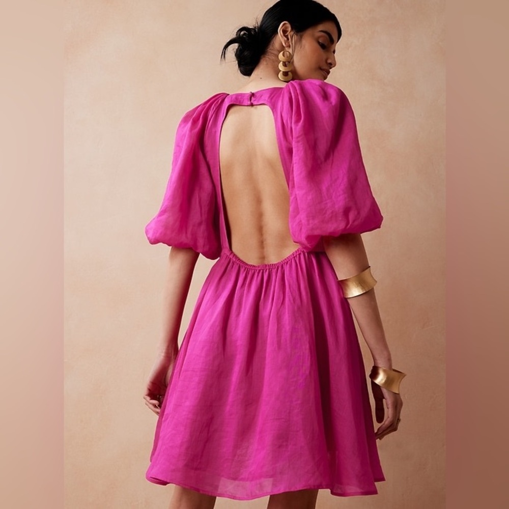 Banana‎ Republic Ramie puff sleeve mini dress in dark magenta